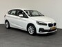 BMW 2-Serie Active Tourer 218i Corporate Lease Executive Navigatie Airco Cruise Control Lichtmetalenvelgen Parkeersensoren