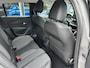 Peugeot 208 1.2 Hybrid 110 PK Allure Automaat |  Hybride Automaat | Navigatie via Telefoon | Climate Control | Cruise Control | Parkeersensoren V+A | LED Verlichting | Draadloze Apple Carplay / Android Auto | 16" Lichtmetalen Velgen |