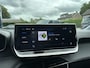 Peugeot 208 1.2 Hybrid 110 PK Allure Automaat |  Hybride Automaat | Navigatie via Telefoon | Climate Control | Cruise Control | Parkeersensoren V+A | LED Verlichting | Draadloze Apple Carplay / Android Auto | 16" Lichtmetalen Velgen |