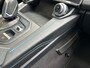 Lynk & Co 01 1.5 PHEV 261pk | Blackline | Zwarte hemel | 360 camera | Rolhoes | Panoramadak | Adaptieve cruise | Apple CarPlay | Stoelverwarming | Infinity sound | Keyless | Full-LED | Elektrische achterklep