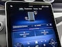Mercedes-Benz GLC 300e 4MATIC Business Solution AMG | Advanced plus pakket | Trekhaak | Middenconsole metaalstructuur | Panoramaschuifdak | 20 inch vijfspaaks lichtmetalen AMG-velgen | URBAN GUARD plus |