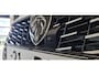 Peugeot 208 1.2 Hybrid 110 e-DCS6 Allure | Automaat | Climate Control | Navigatie | Apple Carplay / Android Auto | Camera | Parkeersensoren | BTW VRIJE WEKEN