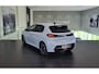 Peugeot 208 1.2 Hybrid 110 e-DCS6 Allure | Automaat | Climate Control | Navigatie | Apple Carplay / Android Auto | Camera | Parkeersensoren | BTW VRIJE WEKEN