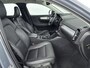 Volvo XC40 2.0 T4 Momentum Pro | Trekhaak | Lederen bekleding | PDC V+A en Camera | Harmen & Kardon | Elektrische achterklep |