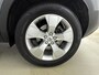 Volvo XC40 2.0 T4 Momentum Pro | Trekhaak | Lederen bekleding | PDC V+A en Camera | Harmen & Kardon | Elektrische achterklep |