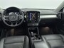 Volvo XC40 2.0 T4 Momentum Pro | Trekhaak | Lederen bekleding | PDC V+A en Camera | Harmen & Kardon | Elektrische achterklep |