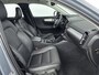 Volvo XC40 2.0 T4 Momentum Pro | Trekhaak | Lederen bekleding | PDC V+A en Camera | Harmen & Kardon | Elektrische achterklep |