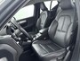 Volvo XC40 2.0 T4 Momentum Pro | Trekhaak | Lederen bekleding | PDC V+A en Camera | Harmen & Kardon | Elektrische achterklep |