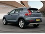 Volvo XC40 2.0 T4 Momentum Pro | Trekhaak | Lederen bekleding | PDC V+A en Camera | Harmen & Kardon | Elektrische achterklep |