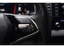 Skoda Karoq 1.5 TSI ACT Sportline Business met TREKHAAK|NAVIGA