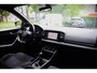 Skoda Karoq 1.5 TSI ACT Sportline Business met TREKHAAK|NAVIGA