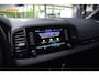 Skoda Karoq 1.5 TSI ACT Sportline Business met TREKHAAK|NAVIGA