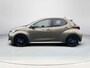 Toyota Yaris 1.5 Hybrid Executive | Navigatie | Dodehoekdetectie | Parkeersensoren | Apple CarPlay/Android auto