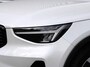 Volvo XC40 2.0 B4 Plus Dark Automaat / All Seasonbanden / Verwarmd voorruit / Trekhaak / Google Navigatie
