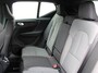 Volvo XC40 2.0 B4 Plus Dark Automaat / All Seasonbanden / Verwarmd voorruit / Trekhaak / Google Navigatie