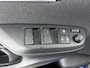 Toyota Yaris 1.5 Hybrid 130 Executive | Dodehoek detectie | Apple Carplay / Android Auto | Stoel-/stuurverwarming | Parkeersensoren voor/achter | 17 inch