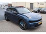 Lynk & Co 01 1.5 Panoramadak/360° Camera/Keyless/Lane assist/Adaptive cruise control/Apple carplay/Climate control/Stoelverwarming/Dodehoek detectie/Elektrisch sluitende achterklep/Elektrisch verstelbare stoel met geheugen