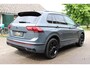 Volkswagen Tiguan 1.4 TSI eHybrid R-Line Business+ SOh 90,1% NAVI IQ LIGHT TREKHAAK 159000KM!!!