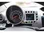 Chevrolet Spark 1.0 16V LT White Limited Edition Bi-Fuel Lichtmetalen velgen 14", Parkeersensor achter.