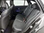 Mercedes-Benz C-klasse Estate 300 e 140 Years Edition | Comfortpakket Plus | Parkeerpakket met 360°-camera | Nightpakket | Trekhaak | Panoramaschuifdak | Middenconsole metaalstructuur | GUARD 360° Plus | 19" multispaaks lichtmetalen AMG-velgen |
