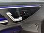 Mercedes-Benz C-klasse Estate 300 e 140 Years Edition | Comfortpakket Plus | Parkeerpakket met 360°-camera | Nightpakket | Trekhaak | Panoramaschuifdak | Middenconsole metaalstructuur | GUARD 360° Plus | 19" multispaaks lichtmetalen AMG-velgen |