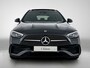 Mercedes-Benz C-klasse Estate 300 e 140 Years Edition | Comfortpakket Plus | Parkeerpakket met 360°-camera | Nightpakket | Trekhaak | Panoramaschuifdak | Middenconsole metaalstructuur | GUARD 360° Plus | 19" multispaaks lichtmetalen AMG-velgen |