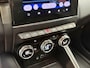 Renault Captur 1.6 E-Tech hybrid 145 SL Rive Gauche Blind spot detectie | Navigatie | Bose geluidsinstallatie