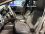 Renault Captur 1.6 E-Tech hybrid 145 SL Rive Gauche Blind spot detectie | Navigatie | Bose geluidsinstallatie