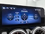 Mercedes-Benz GLA 180 Business Solution AMG | Premium Plus pakket | Nightpakket | Trekhaak | GUARD 360 ° Plus | Panoramaschuifdak | 19” vijf-dubbelspaaks AMG velgen | 360° camera | Warmtewerend, donkergetint glas |
