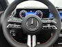Mercedes-Benz GLA 180 Business Solution AMG | Premium Plus pakket | Nightpakket | Trekhaak | GUARD 360 ° Plus | Panoramaschuifdak | 19” vijf-dubbelspaaks AMG velgen | 360° camera | Warmtewerend, donkergetint glas |