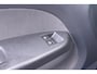 Volkswagen Caddy 1.2 TSI Trendline 7p | Trekhaak | Parkeersensoren | Stoelverwarming | Dubbele schuifdeur |