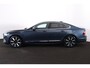 Volvo S90 T8 AWD Core Bright - IntelliSafe Assist & Surround - Harman/Kardon audio - Adaptieve LED koplampen - Parkeercamera achter - Verwarmde voorstoelen, stuur & achterbank - Parkeersensoren voor & achter - Elektr. bedienb. voorstoelen met geheugen - Extra getint glas - 19' LMV