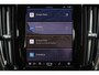 Volvo S90 T8 AWD Core Bright - IntelliSafe Assist & Surround - Harman/Kardon audio - Adaptieve LED koplampen - Parkeercamera achter - Verwarmde voorstoelen, stuur & achterbank - Parkeersensoren voor & achter - Elektr. bedienb. voorstoelen met geheugen - Extra getint glas - 19' LMV
