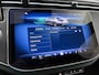 Mercedes-Benz E-klasse 300 e Business Solution AMG | Comfortpakket Plus | Parkeerpakket met 360°-camera | Nightpakket | Winterpakket | Trekhaak | 19-inch vijfspraaks AMG velgen | GUARD 360° | Warmtewerend, donkergetint glas |