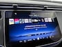Mercedes-Benz E-klasse 300 e Business Solution AMG | Comfortpakket Plus | Parkeerpakket met 360°-camera | Nightpakket | Winterpakket | Trekhaak | 19-inch vijfspraaks AMG velgen | GUARD 360° | Warmtewerend, donkergetint glas |
