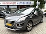 Peugeot 3008 1.6 Benzine 165 Pk Superluxe Allure * Automaat * * Navigatie * Panoramadak * 1/2 Lederen Interieur * Achteruitrij Camera * Vingerhoets; Vierde Generatie Eersteklas Service. Al meer dan 100 jaar een begrip in de Brabantse Kempen