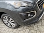 Peugeot 3008 1.6 Benzine 165 Pk Superluxe Allure * Automaat * * Navigatie * Panoramadak * 1/2 Lederen Interieur * Achteruitrij Camera * Vingerhoets; Vierde Generatie Eersteklas Service. Al meer dan 100 jaar een begrip in de Brabantse Kempen