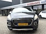 Peugeot 3008 1.6 Benzine 165 Pk Superluxe Allure * Automaat * * Navigatie * Panoramadak * 1/2 Lederen Interieur * Achteruitrij Camera * Vingerhoets; Vierde Generatie Eersteklas Service. Al meer dan 100 jaar een begrip in de Brabantse Kempen