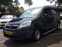 Peugeot Partner GB 120 L1 1.6 BlueHDi 75pk 2-zits Premium Airco | Cruise control | Bluetooth | Rechterzijschuifdeur | Vloerplaat | Sidebars