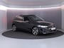 Volkswagen Golf 1.5 eHybrid Life Edition 204 pk Automaat (DSG) | Verlengde garantie | Navigatie via App | Panoramadak | Parkeersensoren (Park assist) | Achteruitrijcamera |