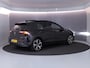 Volkswagen Golf 1.5 eHybrid Life Edition 204 pk Automaat (DSG) | Verlengde garantie | Navigatie via App | Panoramadak | Parkeersensoren (Park assist) | Achteruitrijcamera |