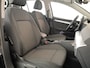 Volkswagen Golf 1.5 eHybrid Life Edition 204 pk Automaat (DSG) | Verlengde garantie | Navigatie via App | Panoramadak | Parkeersensoren (Park assist) | Achteruitrijcamera |