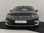 Volkswagen Passat Variant 1.4 TSI PHEV GTE Business 218Pk DSG/AUTO | Elektr.Trekhaak | Camera | Cruise control adaptief | Apple carplay Android auto | Navigatie | DAB | LED | Stoelverwarming | 17"LMV