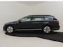 Volkswagen Passat Variant 1.4 TSI PHEV GTE Business 218Pk DSG/AUTO | Elektr.Trekhaak | Camera | Cruise control adaptief | Apple carplay Android auto | Navigatie | DAB | LED | Stoelverwarming | 17"LMV