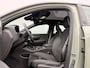 Volvo C40 Recharge Twin Intro Edition 78 kWh | SLECHTS 8.255 km | All Wheel Drive | Elektrisch verstelbare voorstoelen met geheugen | Stoel- & Stuurwielverwarming | Panoramadak | Harman Kardon audio | 19" Lichtmetalen velgen | 360 graden rondomzicht camera