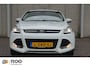 Ford Kuga 1.5 Titanium 4WD automaat, pano-dak,Cruise, winterpack, APK, onderhoudsbeurt gehad.