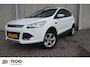 Ford Kuga 1.5 Titanium 4WD automaat, pano-dak,Cruise, winterpack, APK, onderhoudsbeurt gehad.