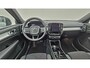 Volvo XC40 2.0 B3 ULTRA Dark Panorama Dak - MY 2026 - 20” Wielen -  Lighting pack –  Lounge-pakket - Harman Kardon Audio - 360 Camera -  Climate - Privacy Glass –  R980 Interieur – voorruit verwarming – Power seats met memory