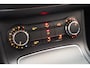 Mercedes-Benz B-klasse 160 Ambition Aut. [ LED Navi Sportstoelen PDC ]