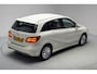 Mercedes-Benz B-klasse 160 Ambition Aut. [ LED Navi Sportstoelen PDC ]